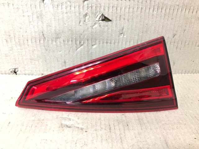 Стоп задний 265405DC0A NISSAN