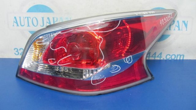 Задняя правая фара 265509HM0A NISSAN