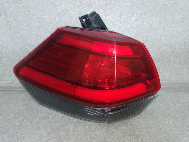 Стоп задний 265556FL0A NISSAN