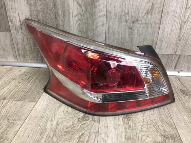 NISSAN 265559HM0A Фонарь задний левый в наличии Киев