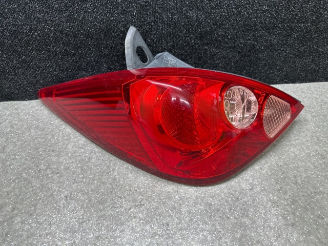 NISSAN 26555ED025 Фонарь задний левый в наличии Чернигов