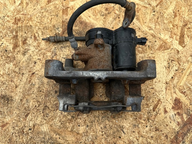 SUBARU 26692AL000 в наличии Черновцы