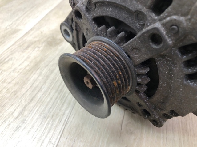 270600P030 TOYOTA Генератор купить в Винница