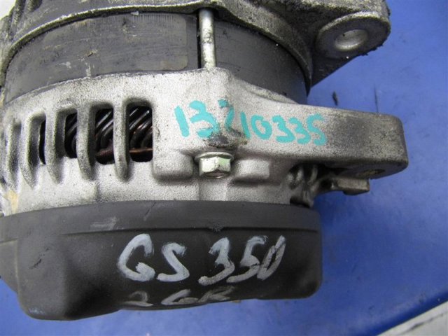 Генератор автомобильный 2706031061 TOYOTA