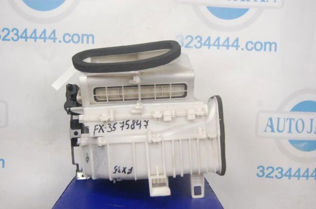 Корпус отопителя салона 272001CA1A NISSAN