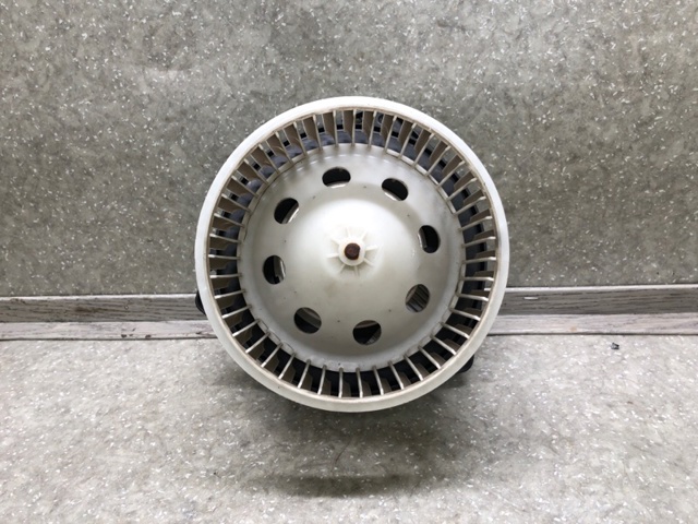 NISSAN 27225JK61A Вентилятор печки в наличии Павлоград