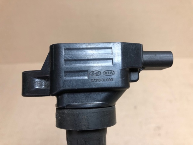 HYUNDAI 273103L000 Катушка зажигания в наличии Каменское