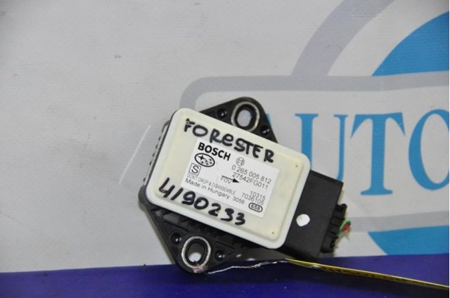 Датчик курсовой устойчивости 27542FG011 SUBARU