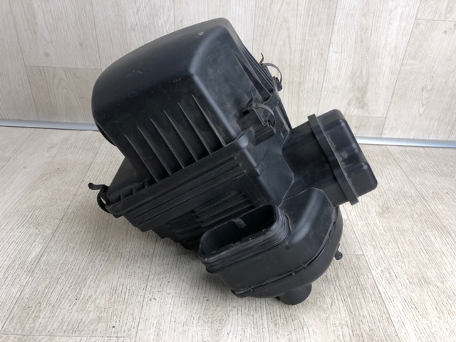 Корпус воздушного фильтра 281102S800 HYUNDAI