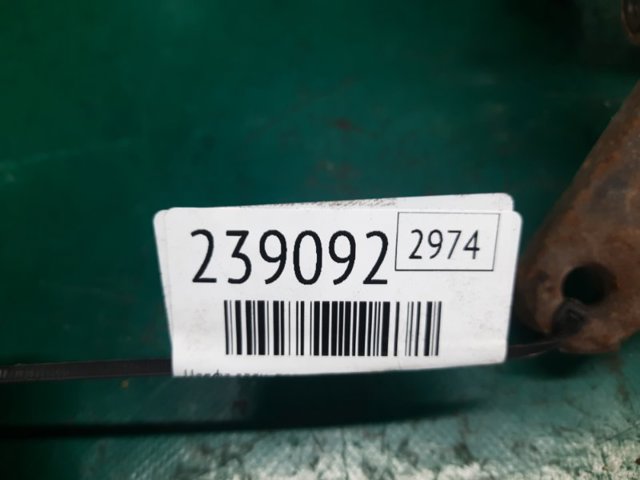 SUBARU 28411FG000 Цапфа (поворотный кулак) задний правый в наличии Днепр