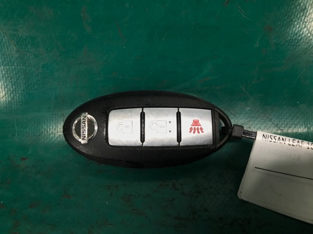 Ключ замка зажигания 285E31KM0D NISSAN