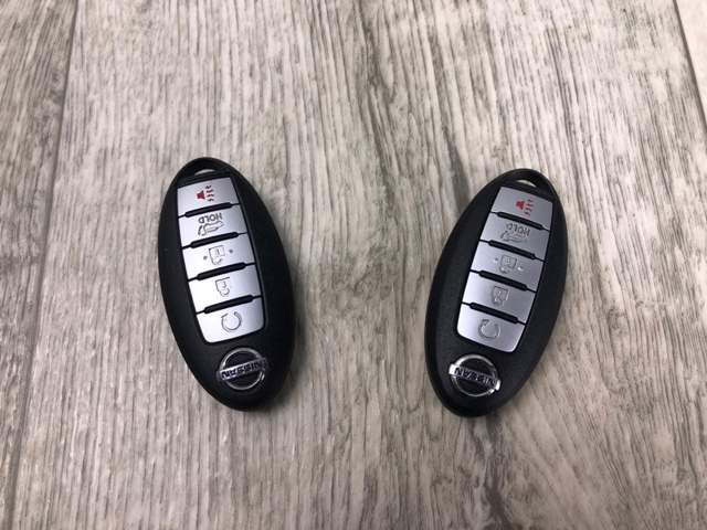 285E35AA5C NISSAN купить в Киев
