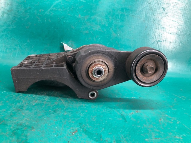 Роликовий модуль натяжителя ремня 31170RCAA04 HONDA