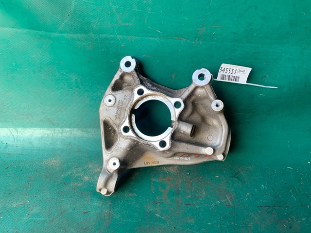 Ось передняя и поворотные кулаки 31216852160 BMW
