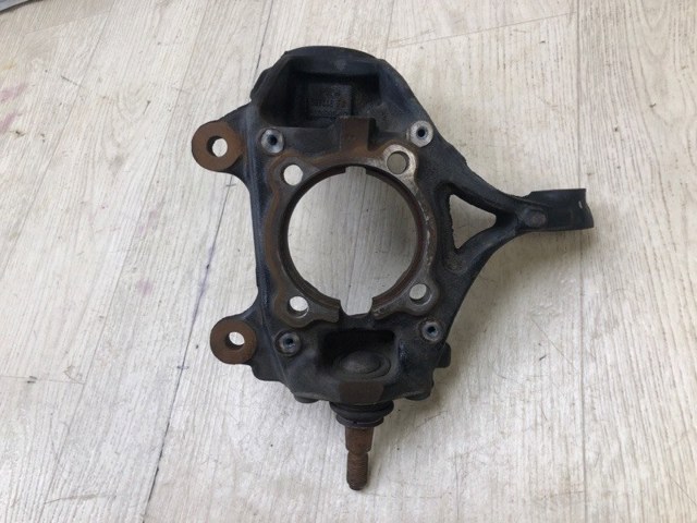 31219808399 BMW Цапфа (поворотный кулак) передний левый купить в Каменское