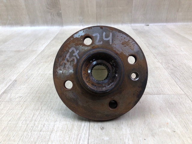 Ступицы передних колес 31226776162 BMW
