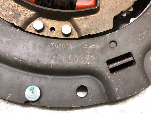 3127047040 TOYOTA Диск сцепления купить в Ровно