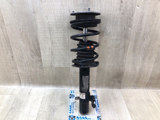Амортизаторная стойка передняя левая 31316782209 BMW