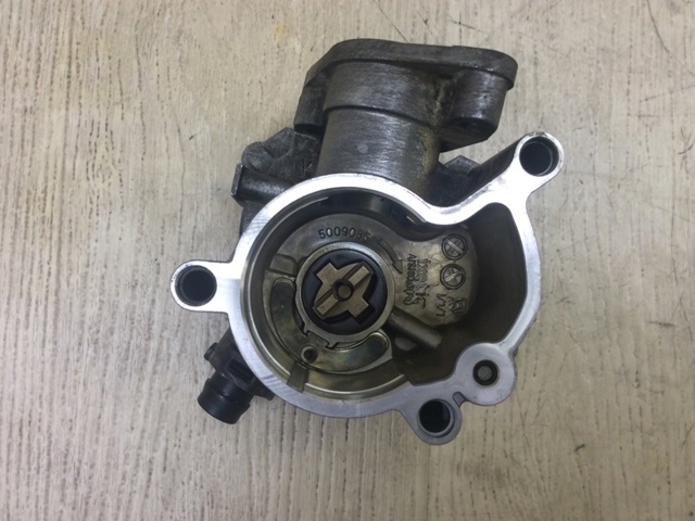Механический вакуумный насос 31480558 VOLVO
