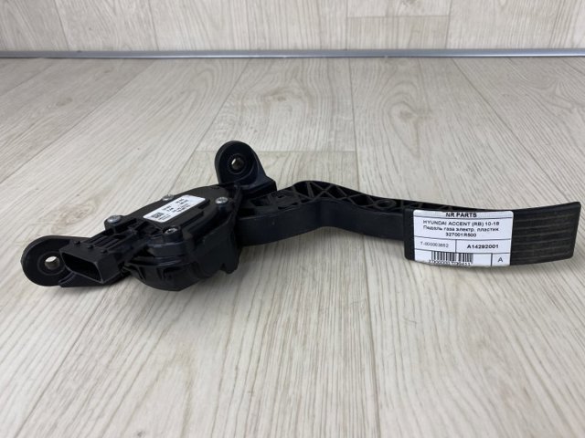 327001R500 Педаль газа купить Днепр