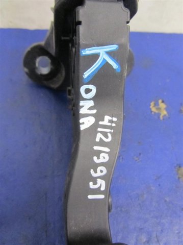 32700F2100 HYUNDAI Педаль газа (акселератора) купить в Хмельницкий