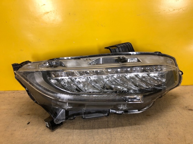 Правая блок фара 33100TBAA11 HONDA