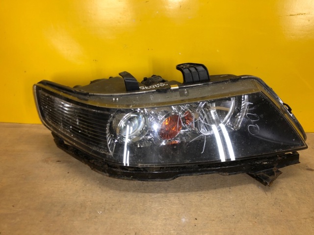Правая блок фара 33101SEAG11 HONDA