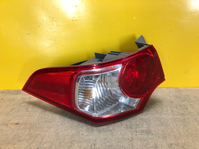 Задняя левая внешняя фара 33550TL0G01 HONDA