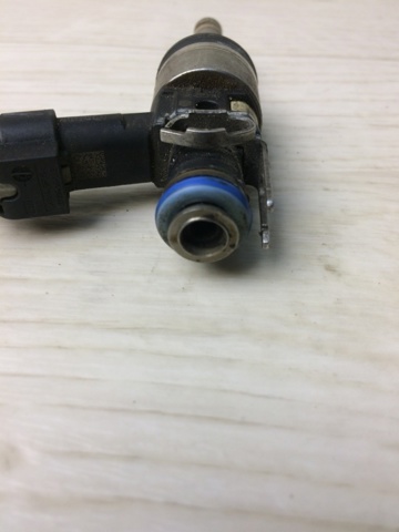 353102G720 HYUNDAI Топливные форсунки купить в Павлоград
