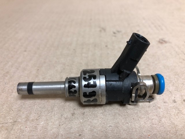Форсунка дизельная в сборе 353103L200 HYUNDAI