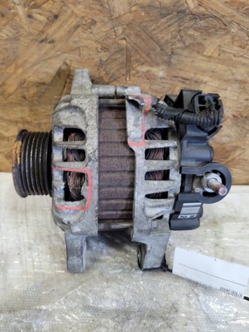 HYUNDAI 373002B300 Генератор в наличии Николаев