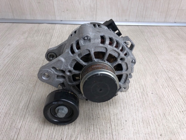 HYUNDAI 373002E721 Генератор в наличии Полтава