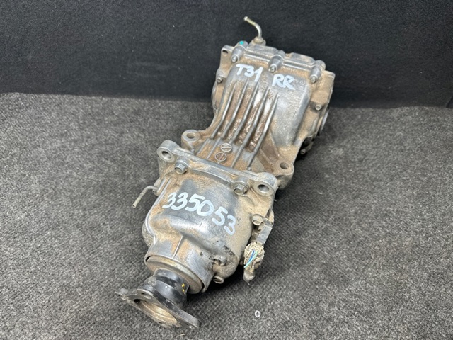 Редуктор заднего моста 38300JD610 NISSAN