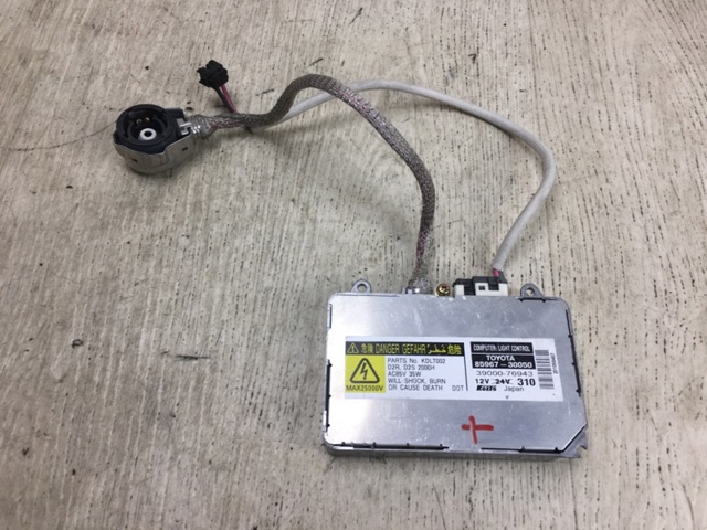 Блок розжига, ксенон 3900076943 TOYOTA