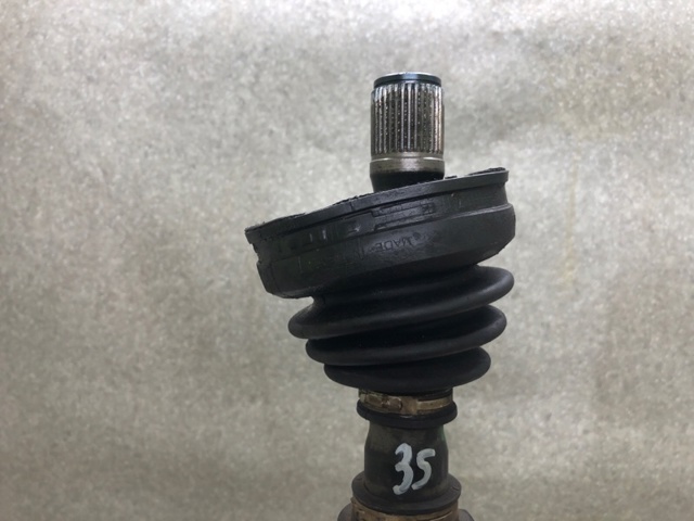 NISSAN 391003JT1A Полуось (привод) передняя правая в наличии Тернополь