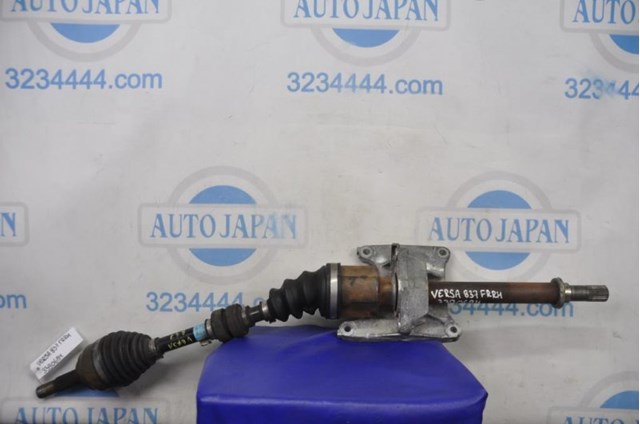 Привод правый 39100EL005 NISSAN