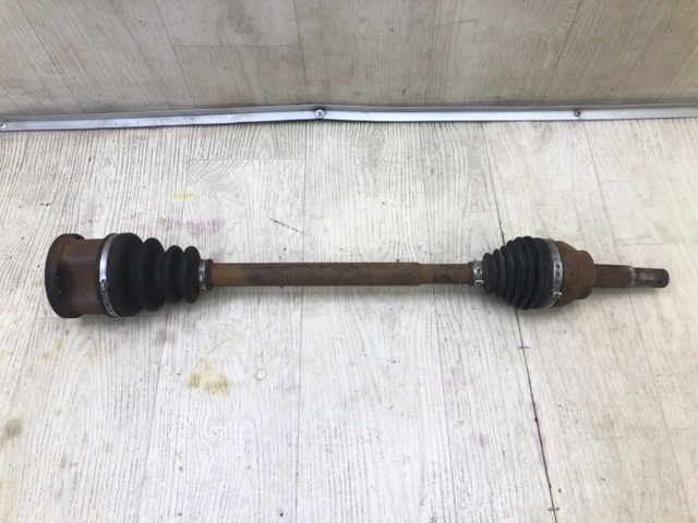 Привод передний левый 391011CB0A NISSAN