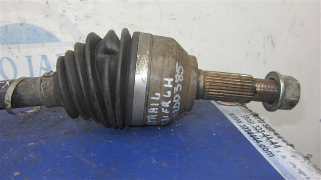 NISSAN 39101JG04C Левая полуось в наличии Черновцы