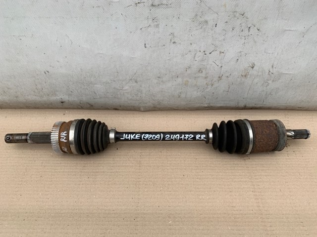 Полуось задняя, левая 396001KD0A NISSAN