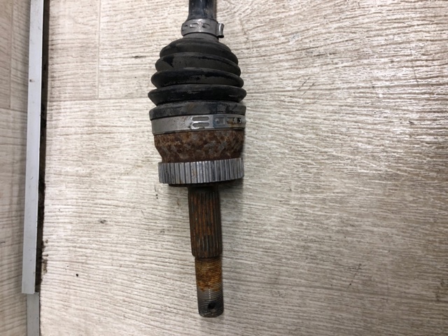 396001KD0A NISSAN Полуось задняя левая купить в Киев