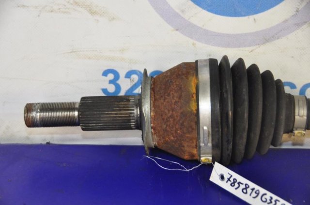 Полуось задняя, левая 396014GB0A NISSAN