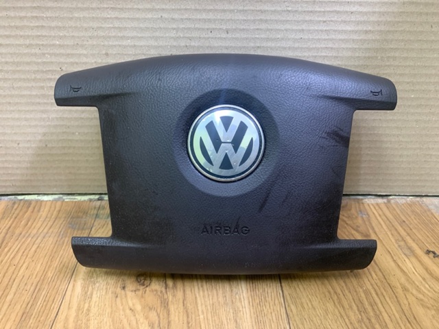 Подушка AIRBAG водительская 3D0880203B4B1 VAG