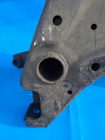 4000A022 MITSUBISHI Балка передней подвески (подрамник) купить в Одесса