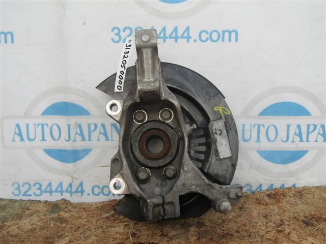 Цапфа - поворотный кулак передний, правый 400143JA0A NISSAN