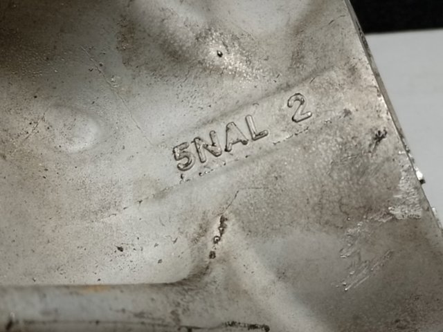 400155NA0A NISSAN Цапфа передняя левая купить в Черновцы