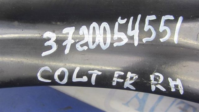 Рычаг передней подвески нижний, правый 4013A034 MITSUBISHI