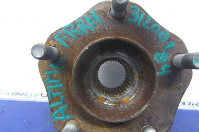 NISSAN 402023JA0A Ступица передняя в наличии Львов