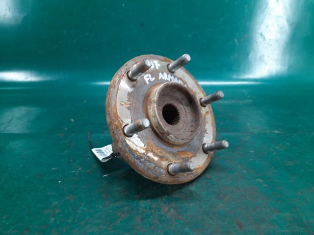 Ступица (передняя) 402027S000 NISSAN