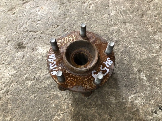 Подшипник в сборе со ступицей передний 40202CA010 NISSAN