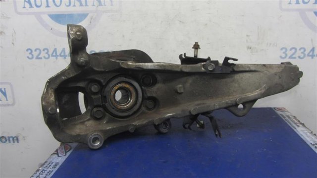 NISSAN 40202EG300 Передняя ступица в наличии Ужгород